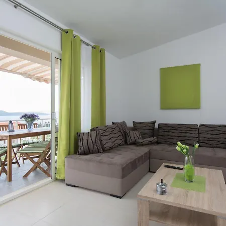 Modern In Seget Donji With Terrace *