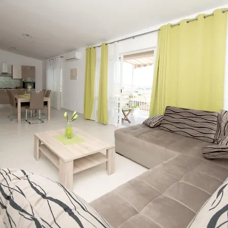 Modern In Seget Donji With Terrace Apartment *